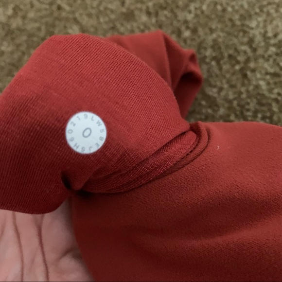 Lululemon Align ii Leggings in Cayenne - Picture 6 of 8